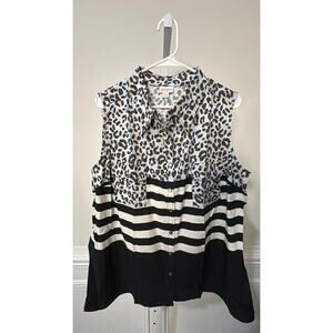 0107 NWT RuLaRoe Roxanne sleeveless Top Size 2XL